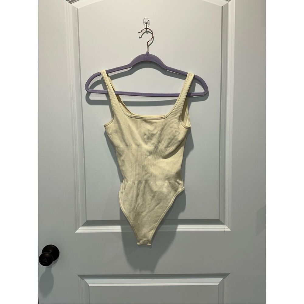 OQQ Light Yellow Ribbed Square Neck Bodysuit Size Small